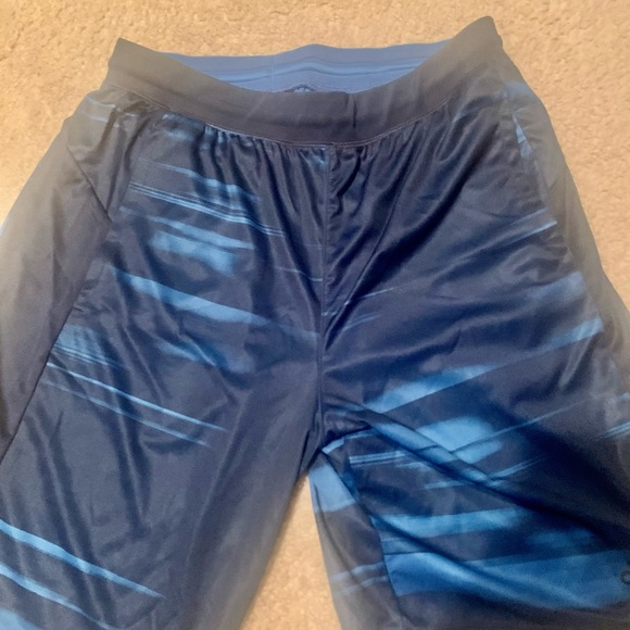New Men’s Adidas performance Work out climate shorts M. Beautiful & comfortable - Picture 6 of 6